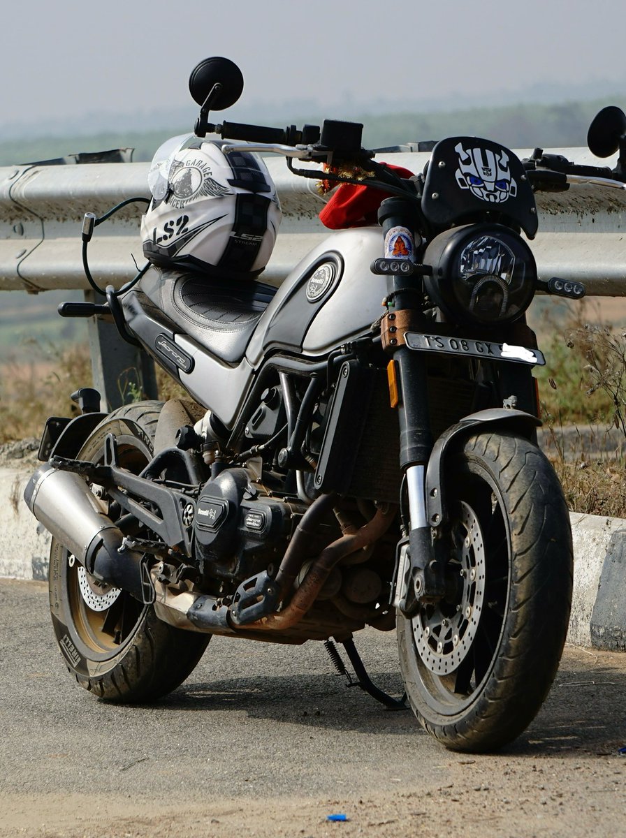 Flubb_r's tweet photo. #BikeMedia
#Benelli🇮🇹 https://t.co/6Y4EJDQpVr