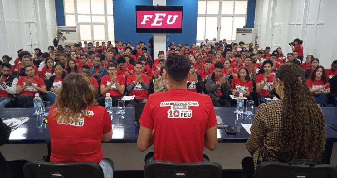 💪 Con la participación de <a href="/japortalmiranda/">José Angel Portal Miranda</a> se evaluaron en la Sesión Plenaria de la Asamblea Pos X Congreso de la <a href="/FeuCuba/">FEU de Cuba</a> temas de alto impacto para las nuevas generaciones, en particular para las Ciencias Médicas y los futuros profesionales de la #Salud.