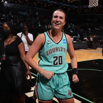 Sabrina Ionescu (RP) tweet media