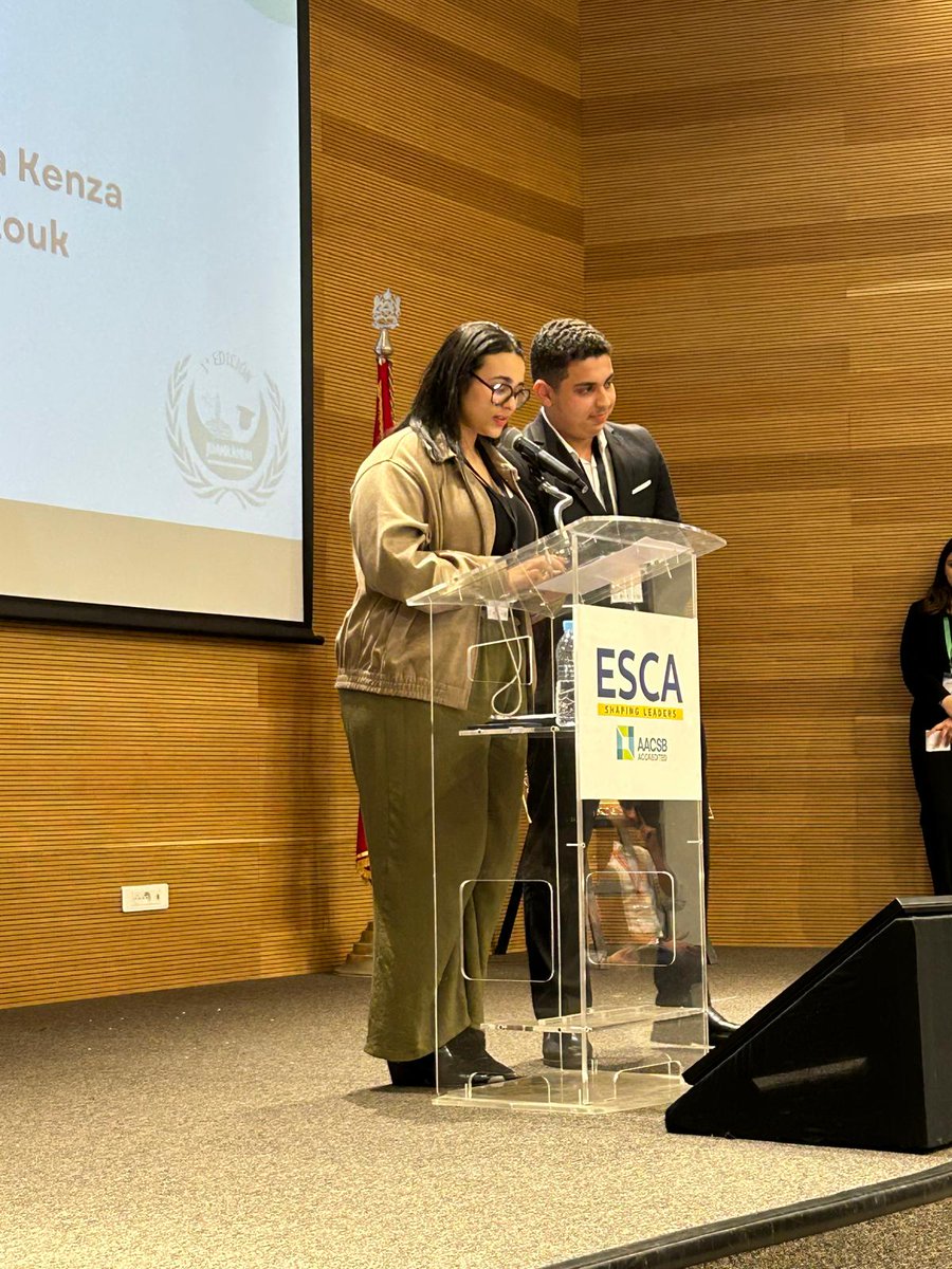 ConsejeriaEduc1's tweet photo. El embajador de España en Marruecos, D. Enrique Ojeda Vila, ha asistido a la clausura del modelo de Naciones Unidas del IE Juan Ramón Jiménez en la École de Management de Casablanca(ESCA).Han participado también en el acto el presidente de la ESCA y el rector de la IE University. https://t.co/TswQC9R25B