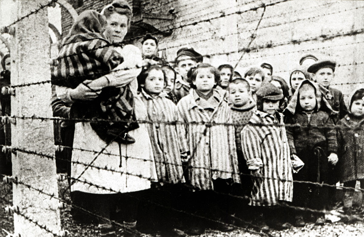Update of a piece I wrote in 2008 on Holocaust Memorial Day. 

Spoiler alert: things are a lot worse than they were 17 years ago, which is why it's still the most important day of the year.

markbraund.substack.com/p/holocaust-me…