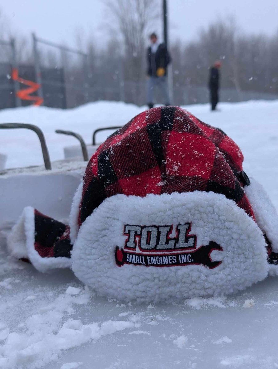 TollSmallEngine's tweet image. @TollSmallEngine would like to thank the Club Optimiste de Carlsbad Springs for organizing an awesome Winter Carnival this past weekend.  Toll Small Engines  was pleased to be a sponsor of the Carnival again and participate in the Annual Outdoor Curling Bonspiel.