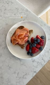 DesignerFash1on's tweet photo. Don’t ask why healthy food is so expensive. Ask why junk food is so cheap https://t.co/kccqsPSq0Y