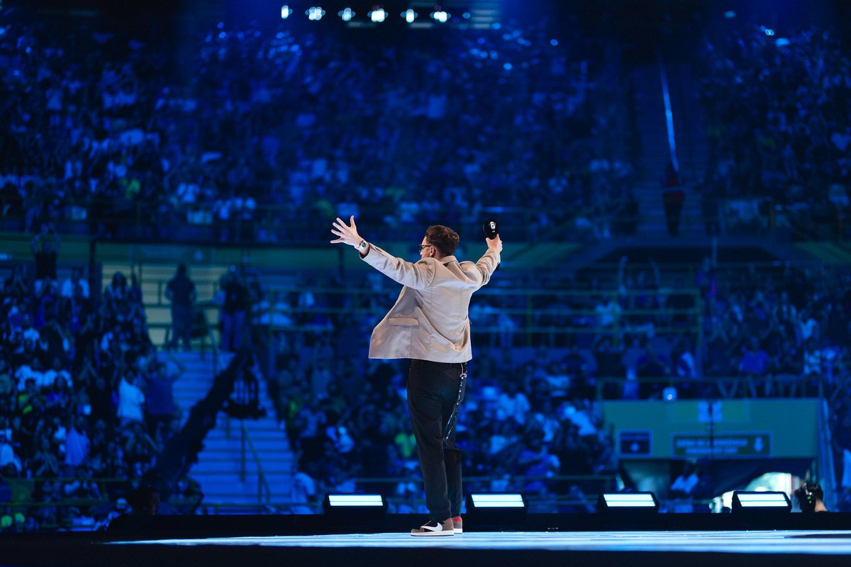 meu deus, parece que já fazem cinco anos que a gente tá sem Rainbow Six

dito isso, INVITATIONAL COMEÇA EM SEIS DIAS! 🇧🇷