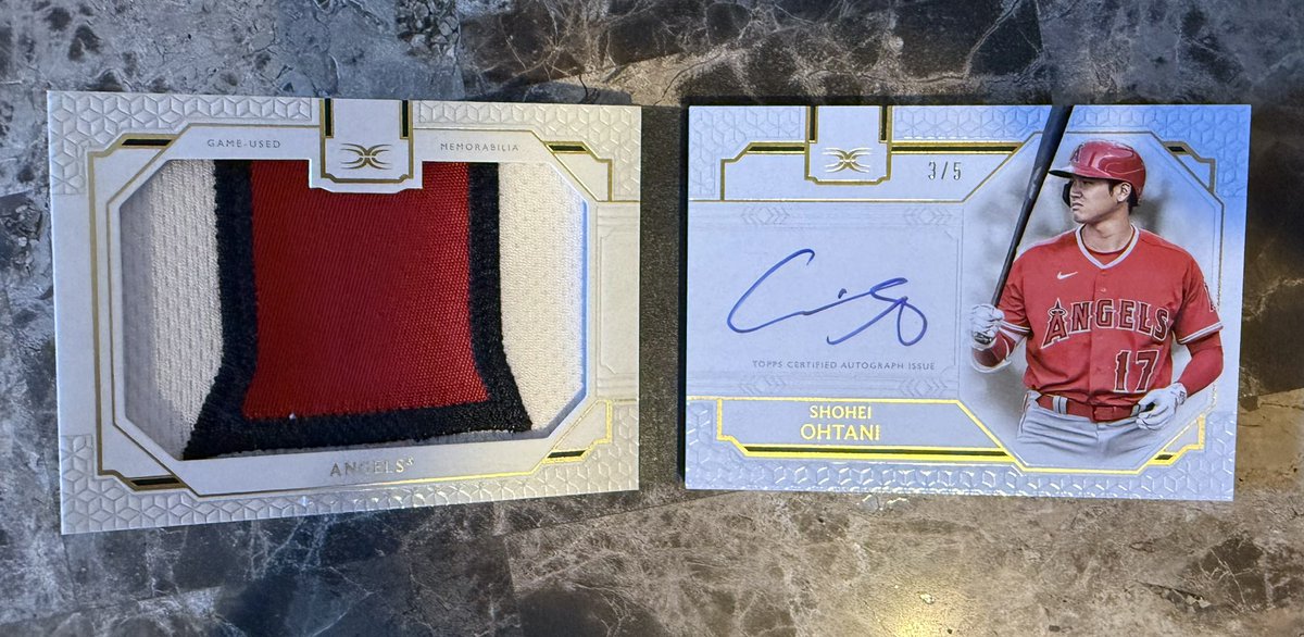 mattfins's tweet photo. @CardPurchaser Finally own my first Ohtani auto. Hit it in a break last week on @fanaticslive . I’m a big fan of Definitive. #mailday https://t.co/WhptPLH6wf