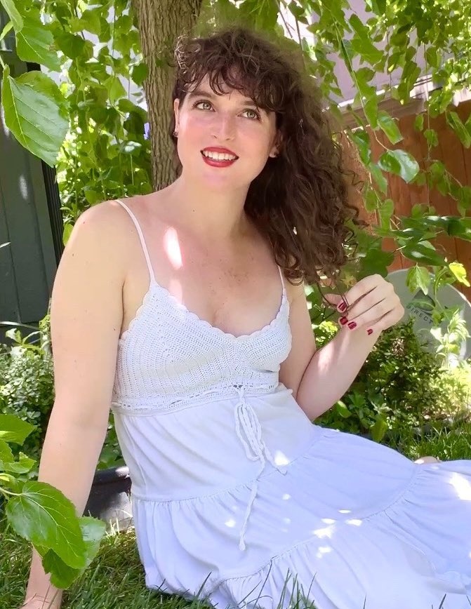 StopTweetingMia's tweet photo. Because these transphobic bullies are trolling through my media tab, I just want to post a couple pictures that I think make me look very pretty https://t.co/pvXZ0MDk4D