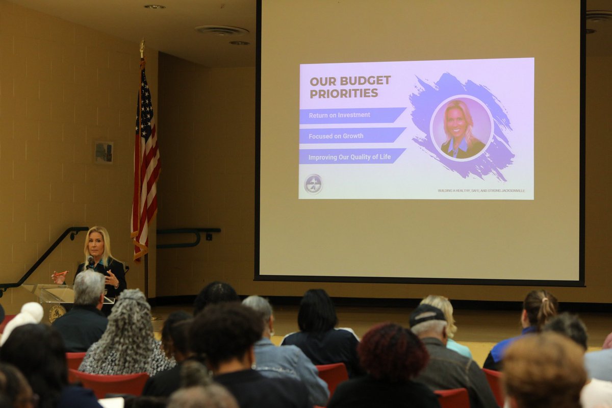 MayorDeegan's tweet photo. Thank you to everyone who came out to the first Budget Town Hall tonight at the Legends Center. From public safety, homeless issues, potholes and everything in between, we hear you and your budget concerns.

For the upcoming schedule for future Budget Town Halls, please go to: https://t.co/JuRZ8hgQhq