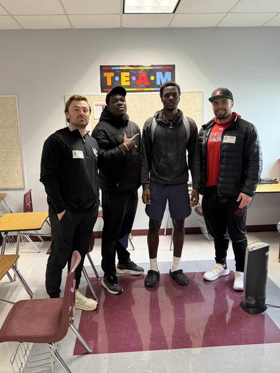 Dereion Mitchell tweet media