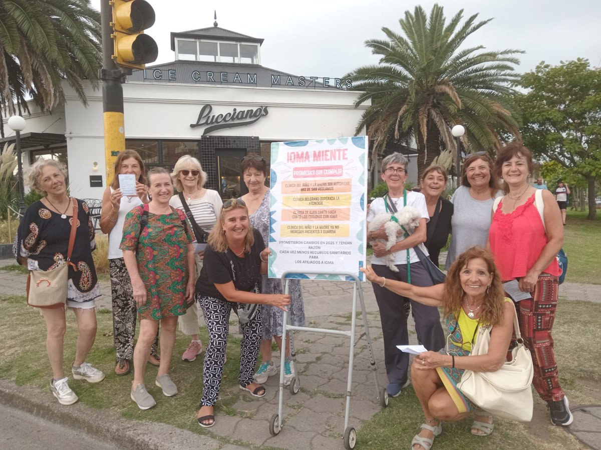 Iomafiliadosmdp's tweet photo. Mar del Plata sigue reclamando porque la desidia de #IOMA sigue matando @Kicillofok @homerogiles @luisnovaresio @majulluis @agarra_pala @dipbonaerenses @Carli_Bianco @julian_bussetti @Guspujato @IOMA_DUELE @iomaafiliados @canal8mdp https://t.co/R6fAhvjkFG