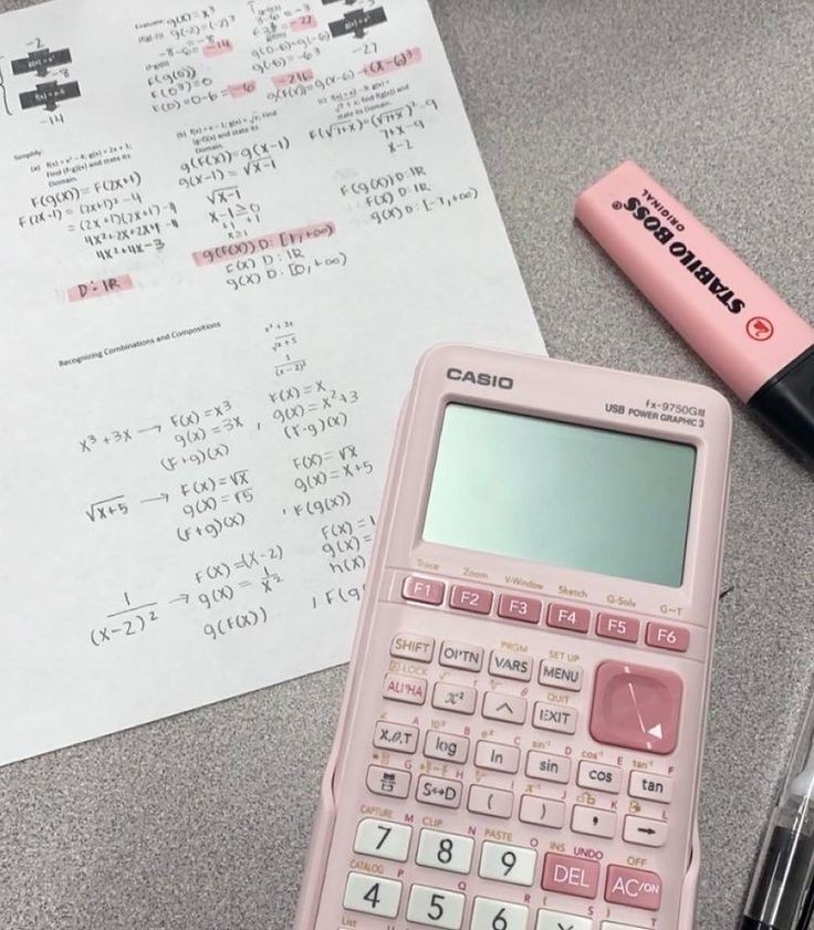 lissgirl's tweet photo. ⌕| #studytwt #studytwtbr #booktwtbr
      • Liss, 2005 🇧🇷
⤷ vestibulanda de medicina
⤷ UFG, UFMG, UEG, UFT
⤷ terceiro ano de cursinho
⤷ rotina, estudos online, motivação
          °•.♡.•° kpop, doramas, café, gatinhos, livros, animes, selfcare...
 
♡/↺ = mutuals https://t.co/KmtJGgmicr