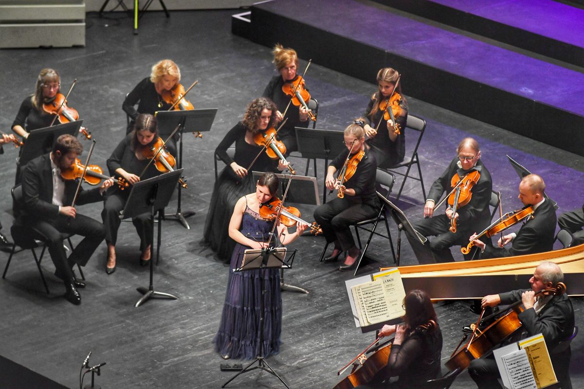 Quel bonheur de fêter ensemble les 30 ans de la Folle Journée. Jamais elle n'aura autant rayonné et jamais elle n'aura su toucher un public si large et si diversifié. C'est le résultat d'une mobilisation collective extraordinaire. Longue vie à la Folle Journée de Nantes !