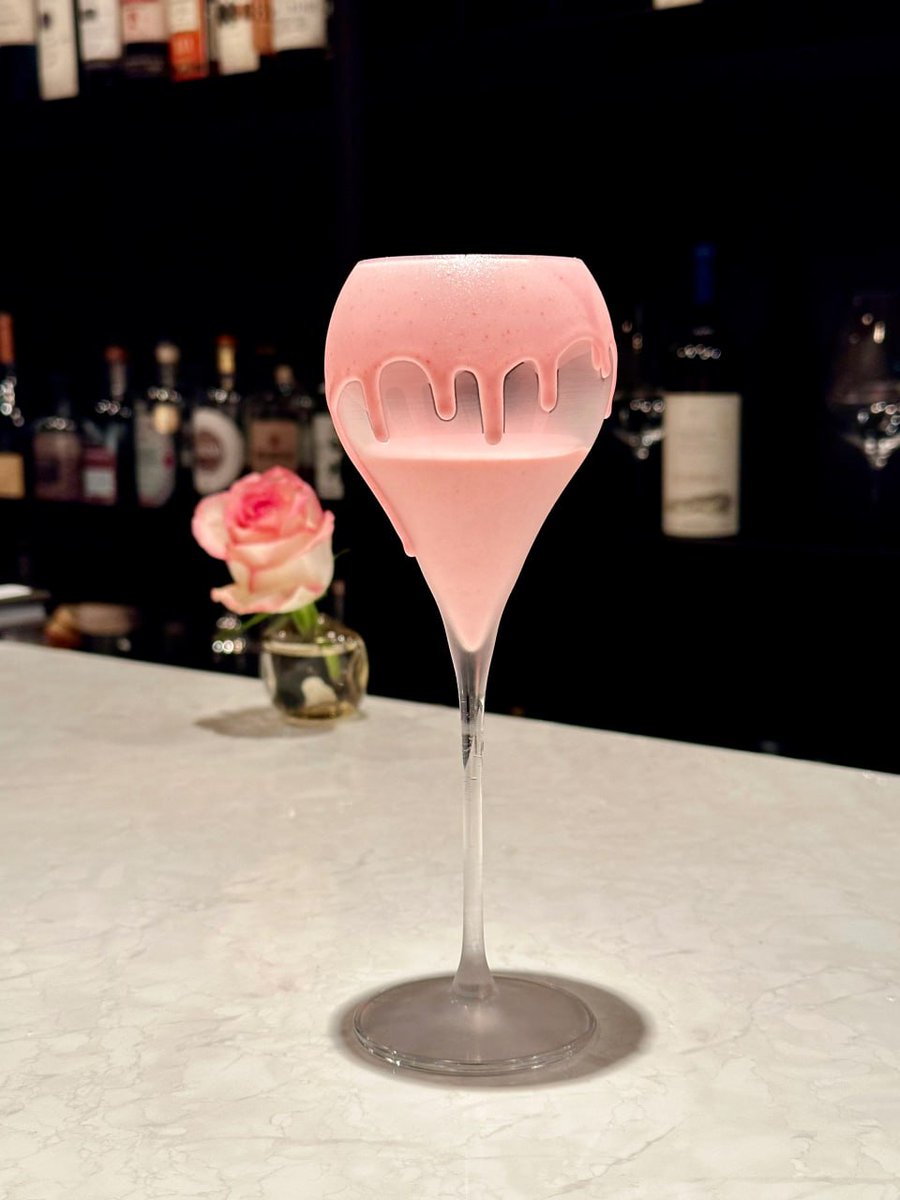 I like drinking juice very much. Do you like juice? 🍹🥂