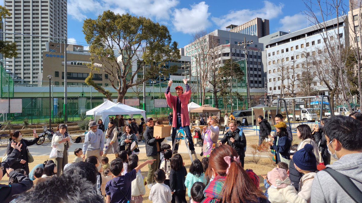 OrmWxt's tweet photo. ファーマーズマーケットは出店者と来場者の温かい交流があって楽しかったです。

#神戸 #磯上公園 #EAT LOCAL KOBE  #FARMARS MARKET #FARMSTAND #満月堂 https://t.co/gPgrkbyqtf