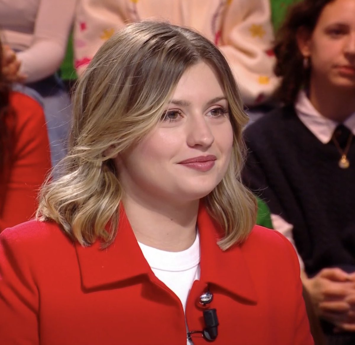 léa tweet media