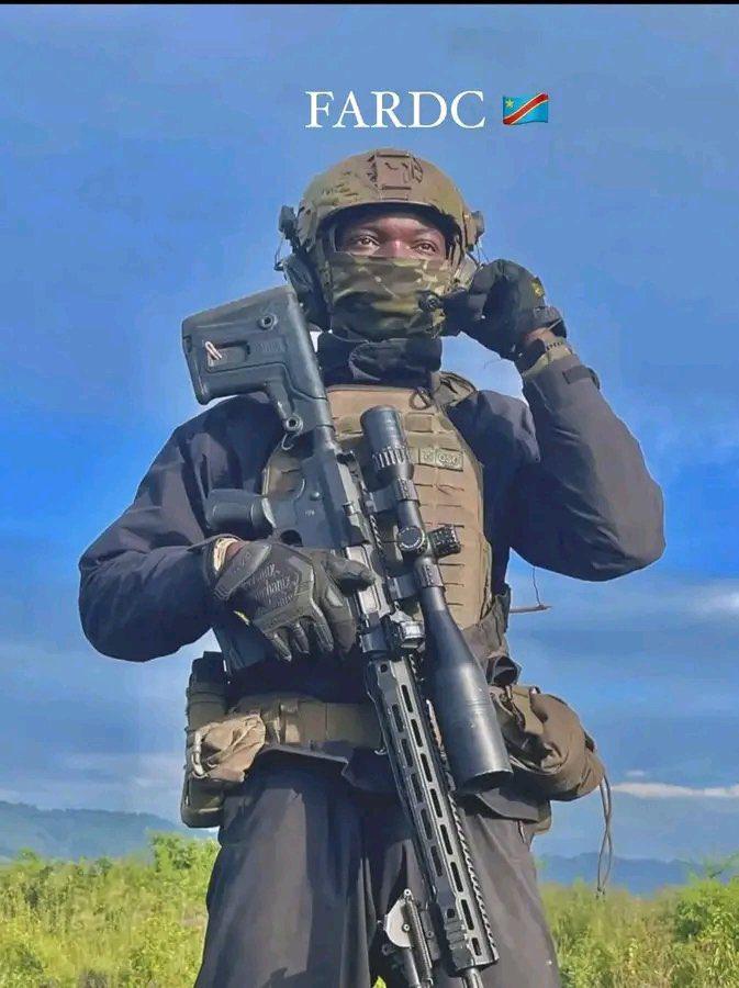 dannycloverkal1's tweet photo. #RDC: En nous faisant la guerre, ils nous ont appris l'art de la GUERRE.
En voulant nous anéantir, ils ont réveillé notre SURSAUT PATRIOTE 🇨🇩
L'histoire du Congo🇨🇩sera écrite par les congolais eux-mêmes, disait P.E. LUMUMBA.
⚠️@PaulKagame ne gagnera pas cette guerre !
#FADRC🇨🇩✊ https://t.co/gLfoMtMbZ8