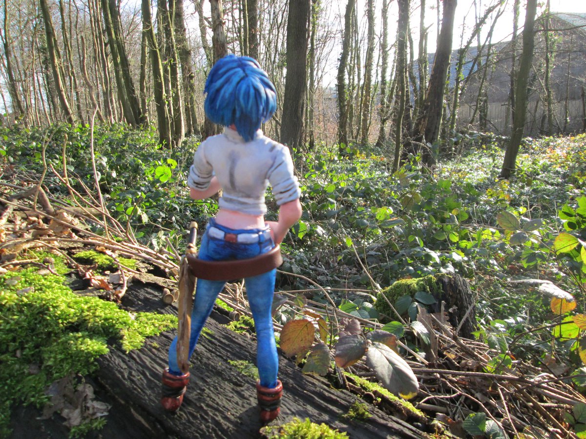 Tsukiyomi789's tweet photo. Julia
"The luminous "
.
.
.
.
.
.
.
#clay #photography #polymerclay #craft #handcraft #figurine #fimo #oc #bluehair #blueeyes #originalartwork #cernit #fanart #fimo #fimoart #doll #originalcharater https://t.co/UkMj6ZRr8d
