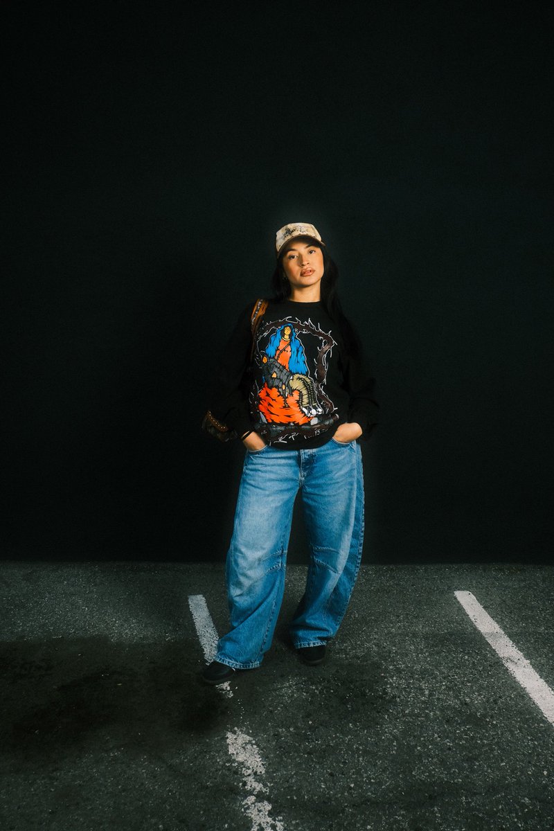 burnouttexas's tweet photo. “VIRGENCITA” LONG SLEEVE TEE 
NOW AVAILABLE ON https://t.co/WB9eJrRkzL

SHOT by @JvyDuke 📸 https://t.co/kXTw78xPpM