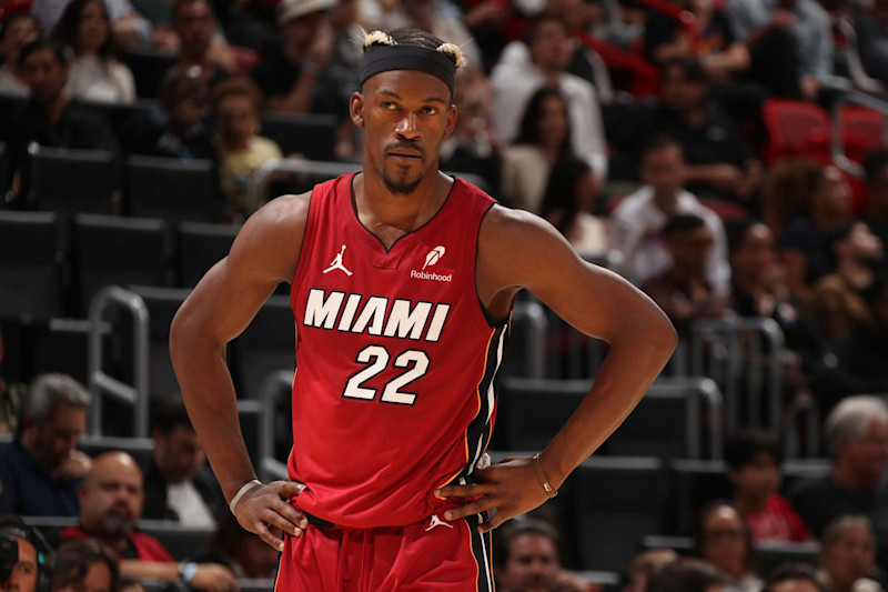 HeatNationCom's tweet photo. BREAKING: The Miami Heat are suspending Jimmy Butler indefinitely. He walked out of Heat shootaround this morning after being informed the team is planning not to start him moving forward, per @ShamsCharania https://t.co/TBdrAJJWtD