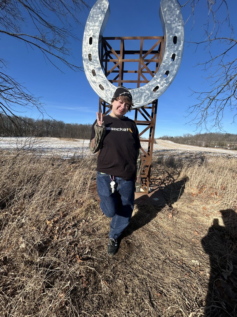 blad33luvr's tweet image. #wallsocket 1 year apart (but this time on hrt :O)