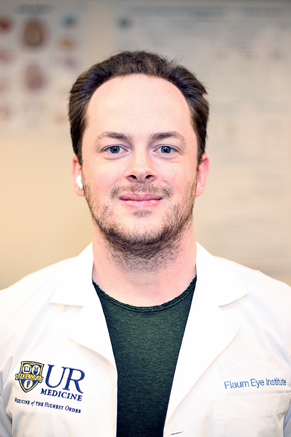 Flaum Eye Institute (@flaumeye) on Twitter photo Researcher Spotlight!
Meet Matthew Cavanaugh, Ph.D., a Research Assistant Professor in the <a href="/HuxlinLab/">Huxlin Lab</a>! His work focuses on cortical visual impairment in kids, stroke-induced blindness, visual assessments, & vision restoration therapies.
#visionscience #research Researcher Spotlight!
Meet Matthew Cavanaugh, Ph.D., a Research Assistant Professor in the <a href="/HuxlinLab/">Huxlin Lab</a>! His work focuses on cortical visual impairment in kids, stroke-induced blindness, visual assessments, & vision restoration therapies.
#visionscience #research
