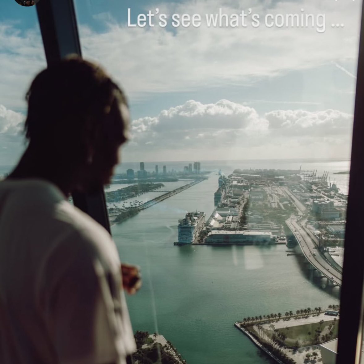 FabrizioRomano's tweet photo. 🚨💭 Paul Pogba on Instagram: “Let’s see what’s coming…”.

He’s still available as free agent and officially allowed to play from March. https://t.co/Y30P6uyu0S
