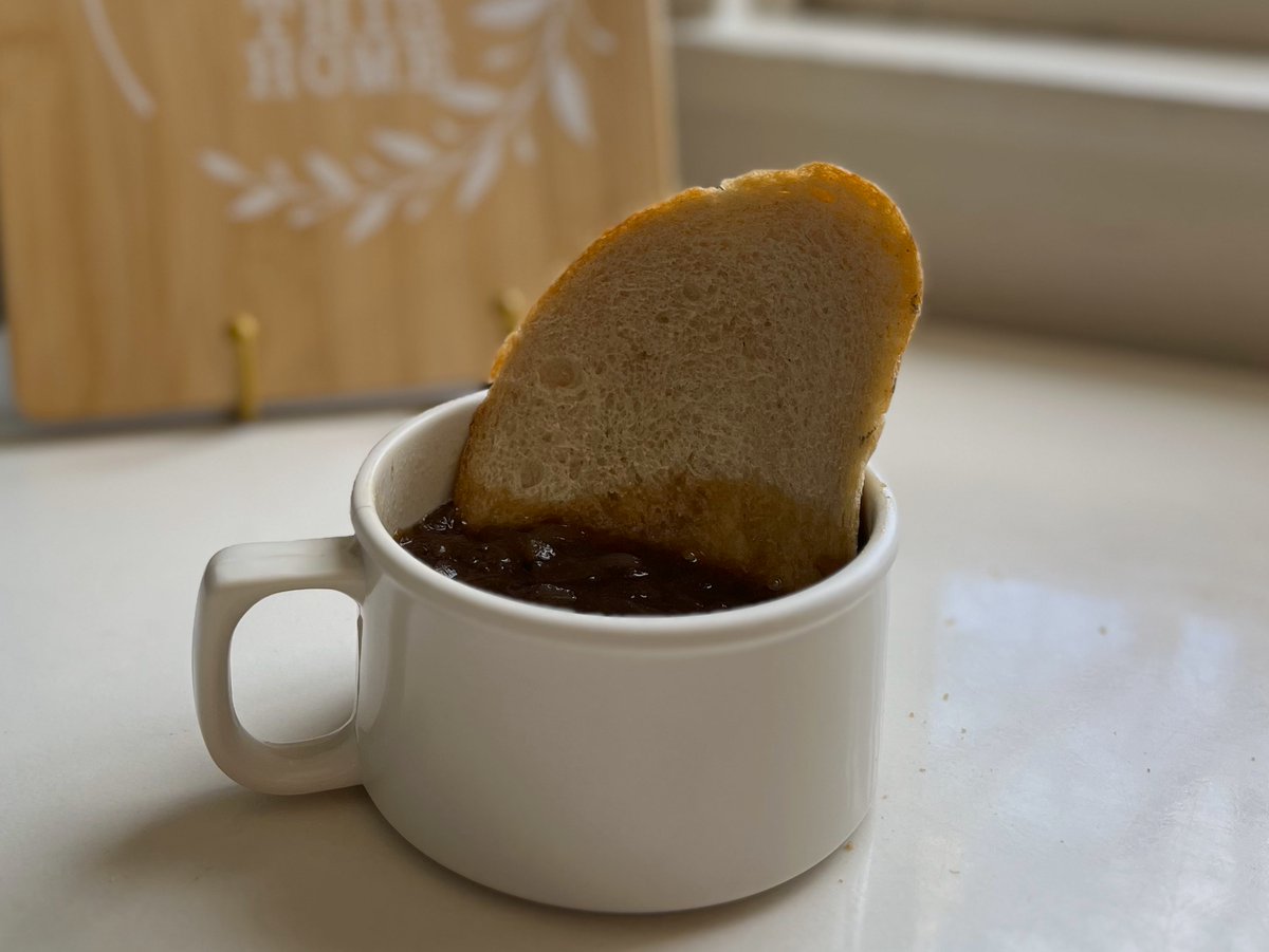 TrinityHseCafe's tweet photo. ✝️ Jan. 24th CAFE NEWSLETTER: French Onion Soup &amp; Holy Homes 🥣

https://t.co/GHLXAZpOIY https://t.co/EIe7QDKB9U
