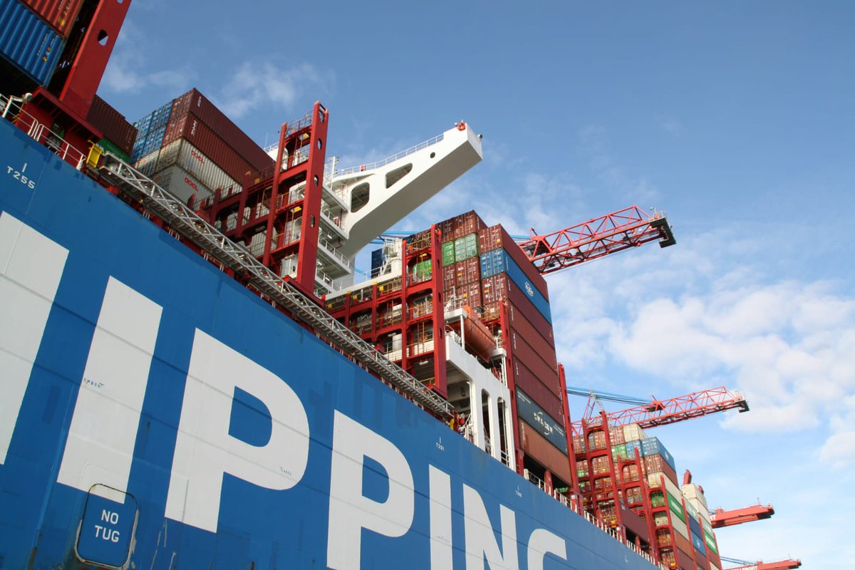 Distrabute_au's tweet photo. Last Sunday marked International Customs Day 🌏 . At Distrabute, we manage the complexities of customs and shipping, ensuring your products move smoothly through Australia's ports and beyond. From handling documentation to ensuring compliance, we've got you covered. 🚚💨

#3PL https://t.co/pWt4dhP2kO