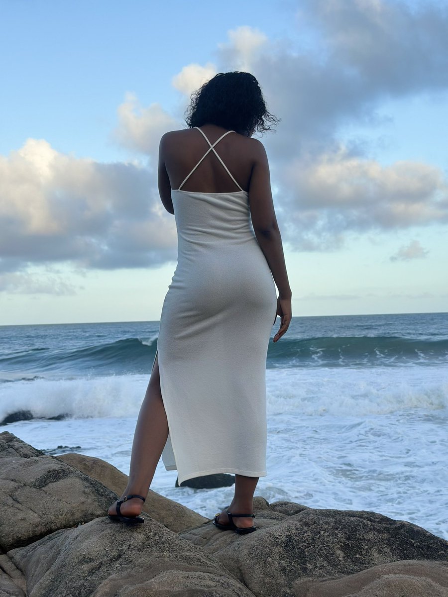 Lost in the wave 🌊