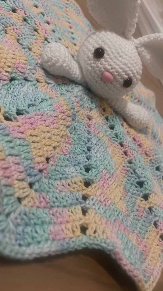 zskamg's tweet photo. Pessoal estou vendendo coisas de crochê para fazer uma renda a +, se puderam da uma força tem várias coisinhas lindas feita com muito cuidado. ♥️
Sou de sp e faço entrega de metr��, mas também envio pelo correio, nos destaques está tudo explico, me ajudem🙏🏻 https://t.co/QykZjbScb6 https://t.co/TX8gyQdh06