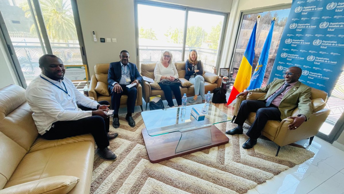 OmsTchad's tweet photo. Une délégation  de #NORCAP, dirigée par Mme #Benedicte Giæver reçue ce 27/01/25 par Dr #Abdoulaye Yam, représentant ai de l’@OmsTchad. Les échanges ont porté sur le renforcement d’1 partenariat stratégique &amp; collaboration dans les domaines  où les interventions  se convergent. https://t.co/UcakE1hvUf