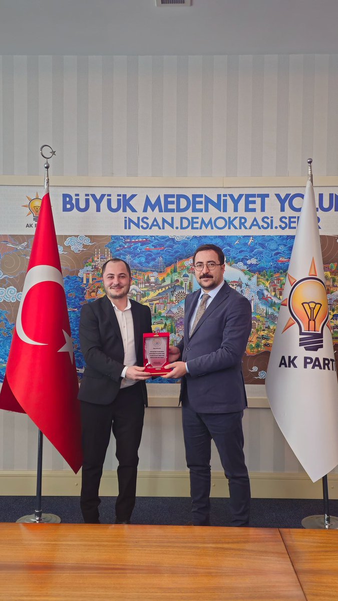 enesuur_'s tweet photo. Her şey için teşekkürler başkanım, ağabeyim @mucahidsuleyman https://t.co/imPWiXq8is