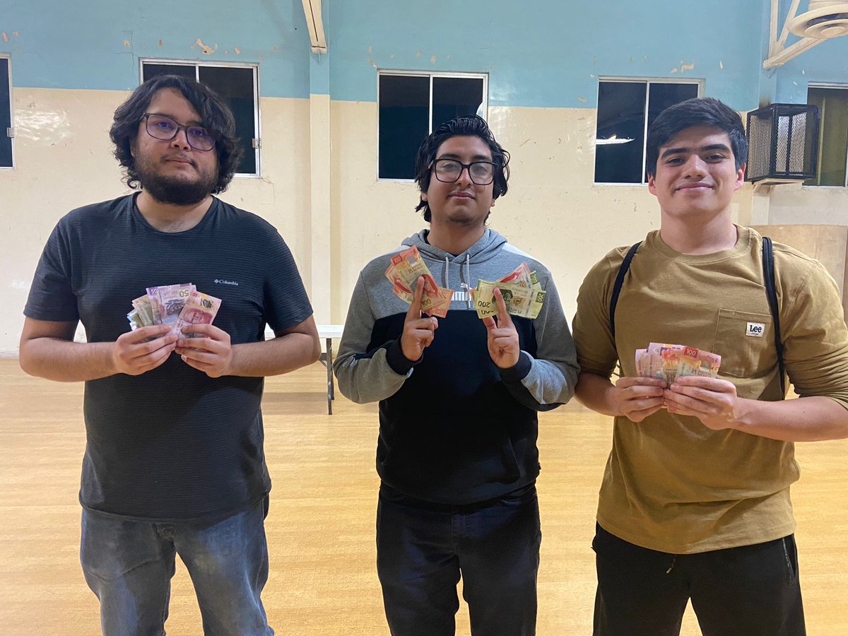 SmashObson's tweet photo. Muchas felicidades al Top 8 y a los ganadores. Muchas gracias a todos lo participantes y los asistentes. Agradecemos ampliamente por apoyarnos y formar parte de este evento, que fue realizado con mucho aprecio y dedicación para ustedes. 

Bracket https://t.co/MeajkBTU7x https://t.co/f9Ztw8TiFH
