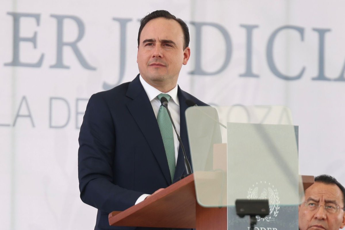 manolojim's tweet photo. Acompañamos a nuestro amigo el Magistrado Presidente @MiguelMery en el Informe Anual de Actividades del @PJCoah, donde se presentaron los avances en la impartición de justicia. ¡Felicidades por los resultados! (1/2) https://t.co/QU7fSwWJlC
