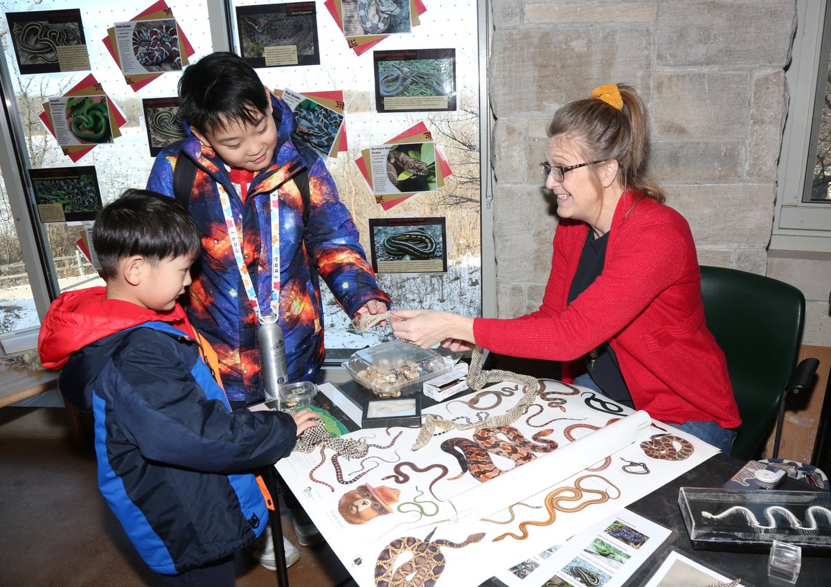 FPDCC's tweet photo. ๐ Celebrate the Year of the Snake with @FPDCC!
๐
ย Jan 29 | 10:30 AM
๐ Crabtree Nature Center
Kids (ages 2-10) can learn about Lunar New Year through crafts, stories, and more! A perfect family outing.
Details ๐ https://t.co/OVDDV63UV9
#LunarNewYear #YearOfTheSnake #FPDCC https://t.co/X9ot5yO3R9