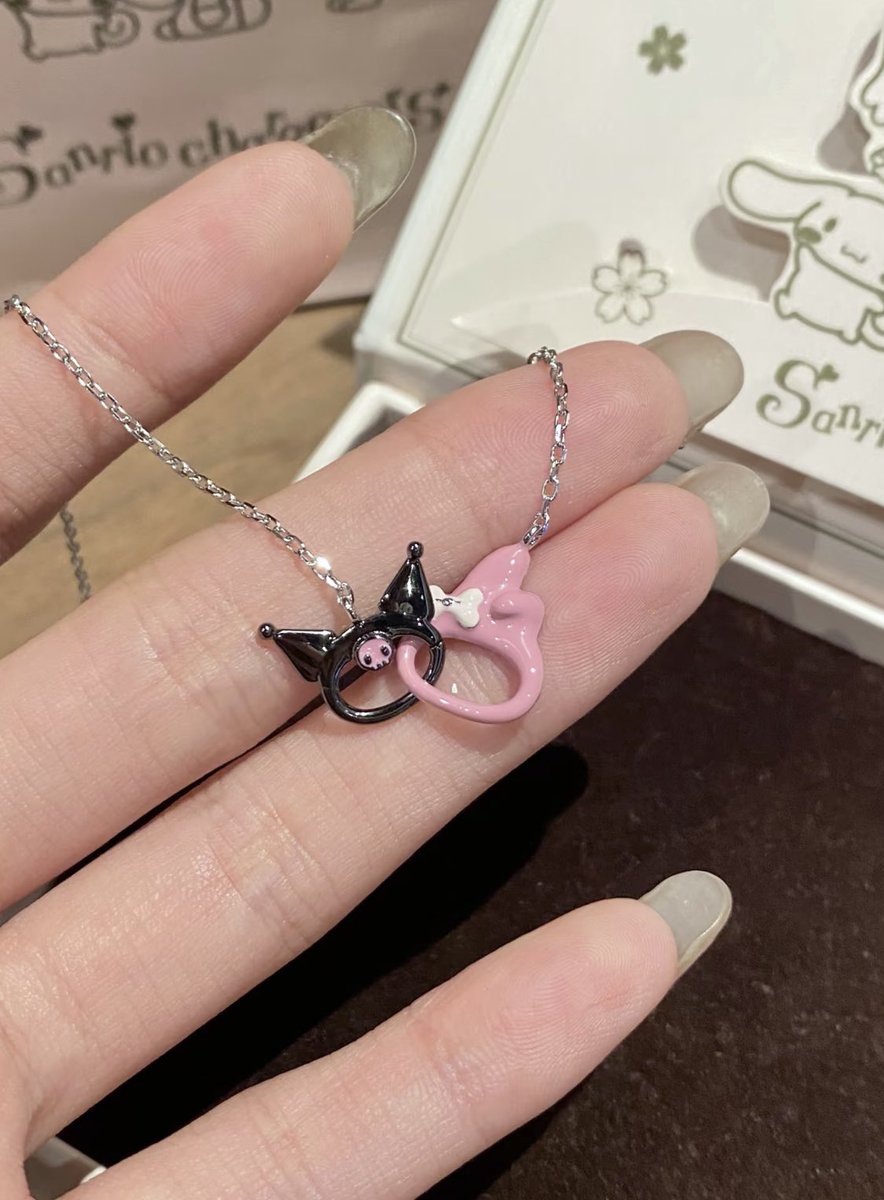 my melody &amp; kuromi necklace