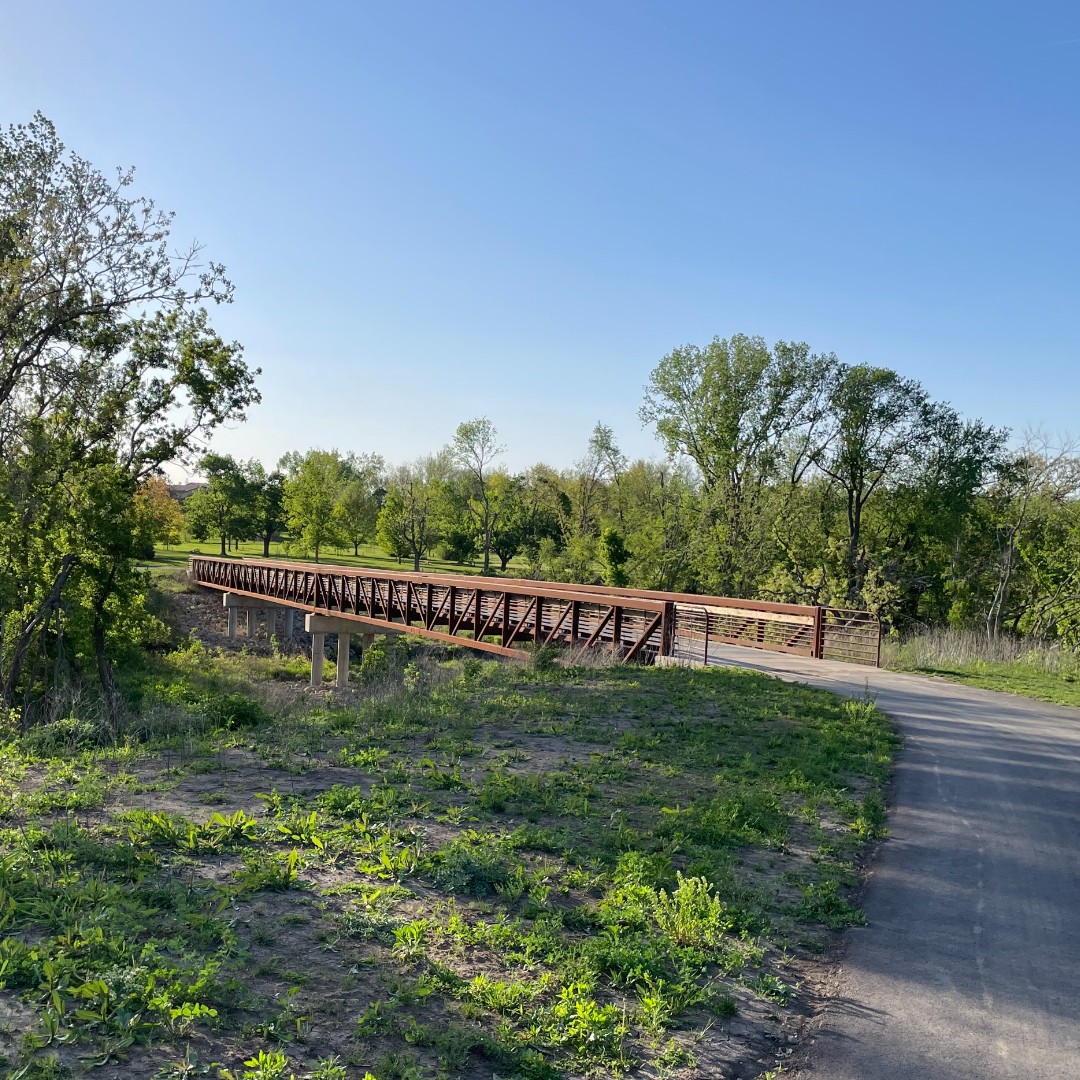 If you are still looking for ways to connect to nature, let Linn County Conservation offer some ideas! 

tourismcedarrapids.com/blog/linn-coun…

#thisisiowa #cedarrapidfsiowa #cedarrapids #linncounty #parks #playgrounds #nature
