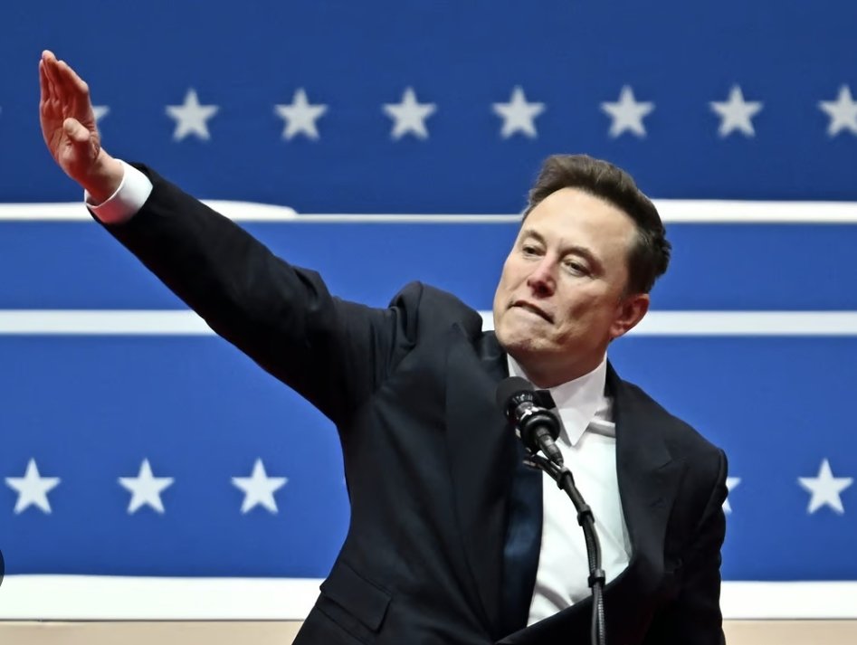 cdm5083's tweet photo. @elonmusk nazi trump supporting thunder CUNT #nazi #fuckyou #cunt https://t.co/tr4VpoHo5N