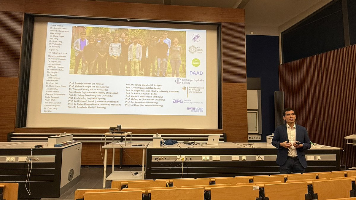 TobiasSchnitzer's tweet image. Today, @ReneKoenigs from RWTH Aachen delivered a beautiful lecture in our colloquium on the importance of spin states in photochemical reactions. Brilliant science followed by a delicious dinner to wrap up the day with @WerzLab, Henning Jessen & @pappas_babis