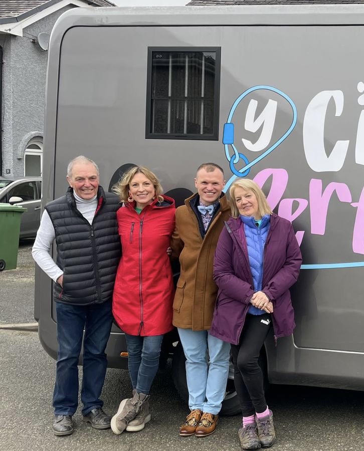 Heledd Cynwal tweet media