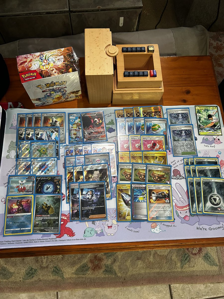 Dominick_snicky's tweet photo. Went 8-3-2 finishing 104th/2852 players overall at the San Antonio Pokémon regional with my bridge boy arch! I truly believe this version is better then dialga. My main take away… dodge quad thorns next time and I could go all the way :] https://t.co/F0XYhA4JnJ