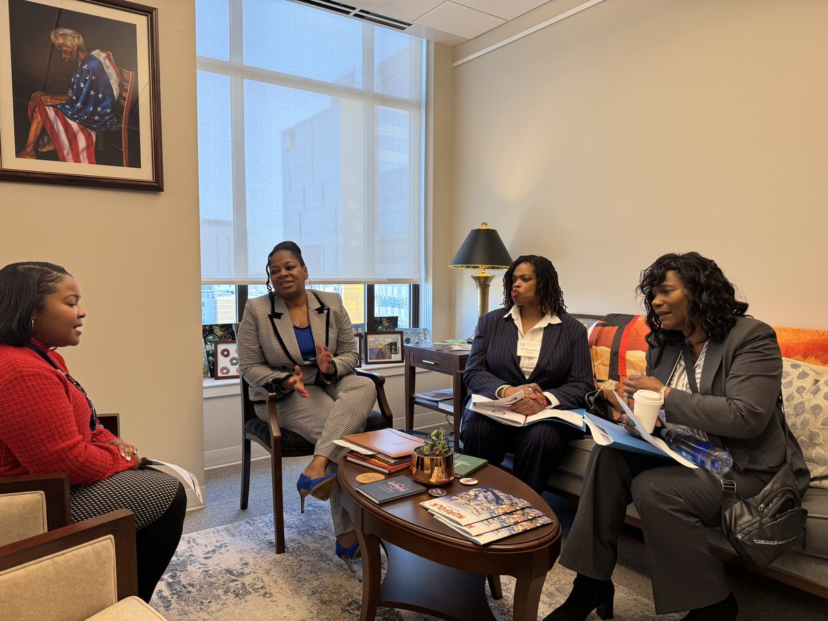 NFT in Richmond today! Making our voices heard and advocating for full funding of our schools and pro-worker legislation. #FundOurSchools