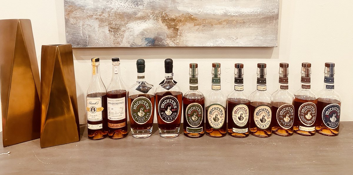 luckylion23's tweet photo. @MichtersWhiskey I wish I had some of those. 
#MakeitMichters https://t.co/SjST8R8Bgg