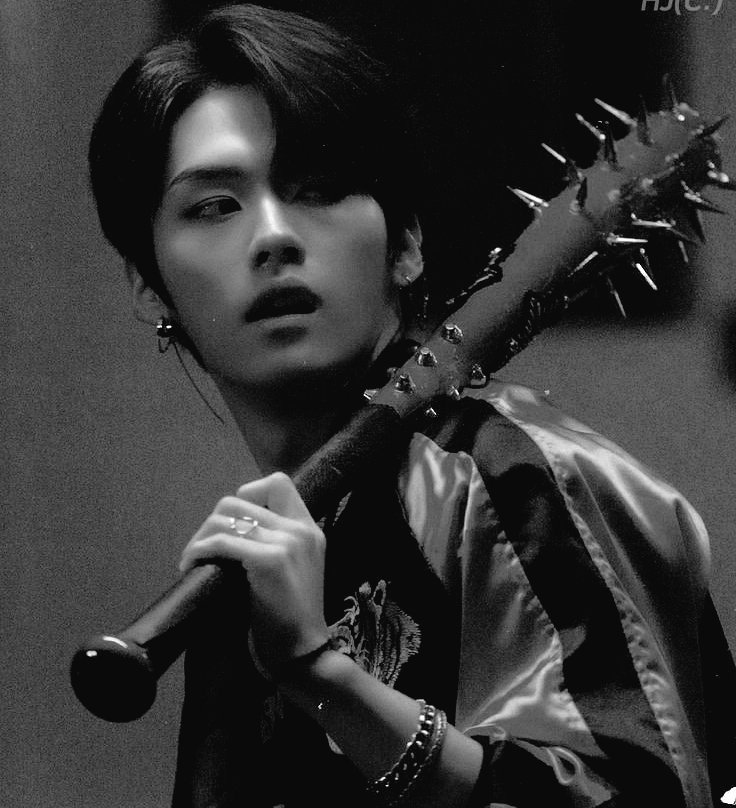 felixitos_'s tweet photo. Au Minsung    "Darkness"

Un mundo donde la sociedad está dividida en tres civilizaciones que han aprendido a adptarse a un ambiente postapocalíptico.

¿Como puede el encuentro entre M1nho y J1sung un zombie consciente, redefinir el destino de todos?

"Necesito que confíes en mi" https://t.co/3K9v2raEs0