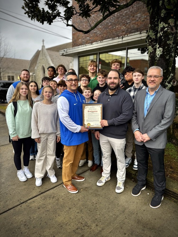 Today is Blue Raider Wrestling Day! Congrats to the CMS Wrestling Team on being recognized by Mayor Kevin Brooks for their historic achievements as the 1st TMSAA Class AA Dual State Champs!
Special shoutout to Brystol Potter &amp; Kailee Miller for earning individual state titles!