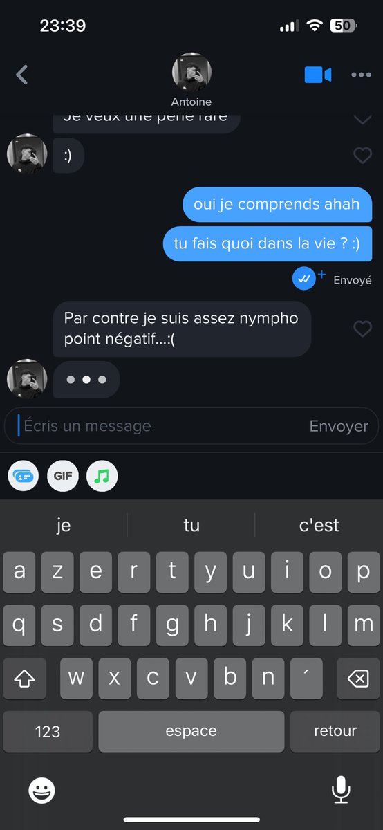 nina_r9's tweet photo. 5 putain de minutes https://t.co/oIW5pvKNYW