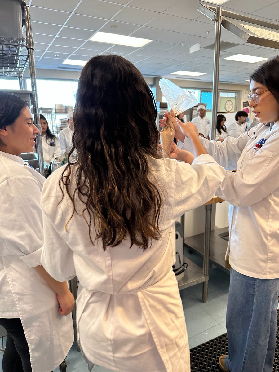 As if the start of this week couldn't get any sweeter, award-winning pastry chef Josh Johnson visited <a href="/NorthGrandHS/">North-Grand High School</a>, giving CTE culinary &amp; hospitality students a hands-on lesson in dessert 101! They learned to make whipped ganache, crémeux, &amp; mousse while Chef Johnson answered