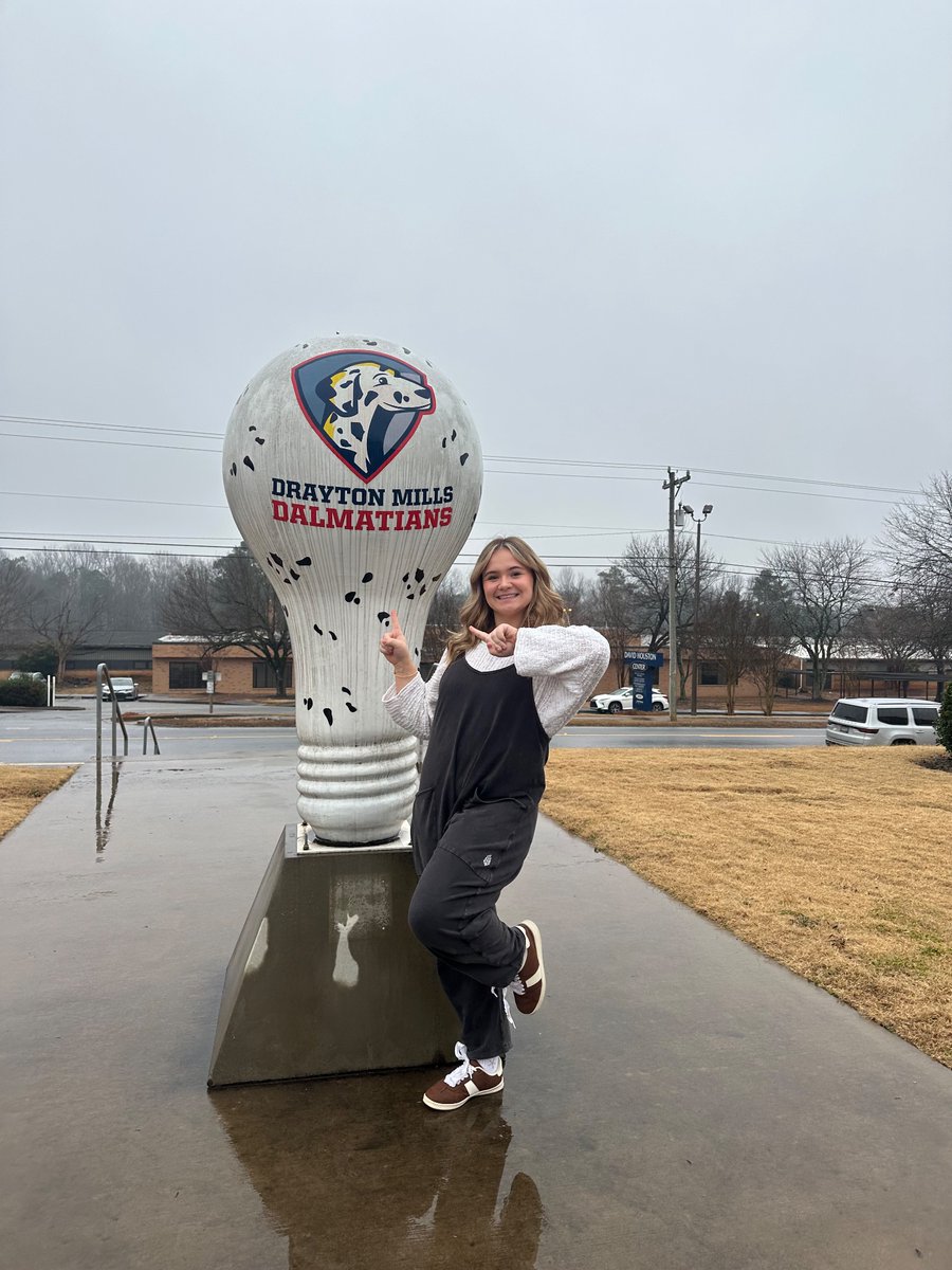 AREaton's tweet image. What a super-fantastic “First Day of School” for the SHS Teacher Cadets, as they began their classroom placements in Spartanburg 7 elementary schools.  Thank you, mentor teachers! @SpartanburgHS @SpartanburgD7 @cerrasc #firstday #inspire #equip 💙