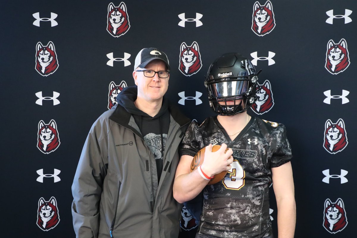 brady seyler (@bradyseyler3) on Twitter photo Had a great visit last week at Bloomsburg. Thank you <a href="/csprague71/">Chris Sprague</a> for having me up.
<a href="/BloomUFootball/">Bloomsburg Football</a> Had a great visit last week at Bloomsburg. Thank you <a href="/csprague71/">Chris Sprague</a> for having me up.
<a href="/BloomUFootball/">Bloomsburg Football</a>