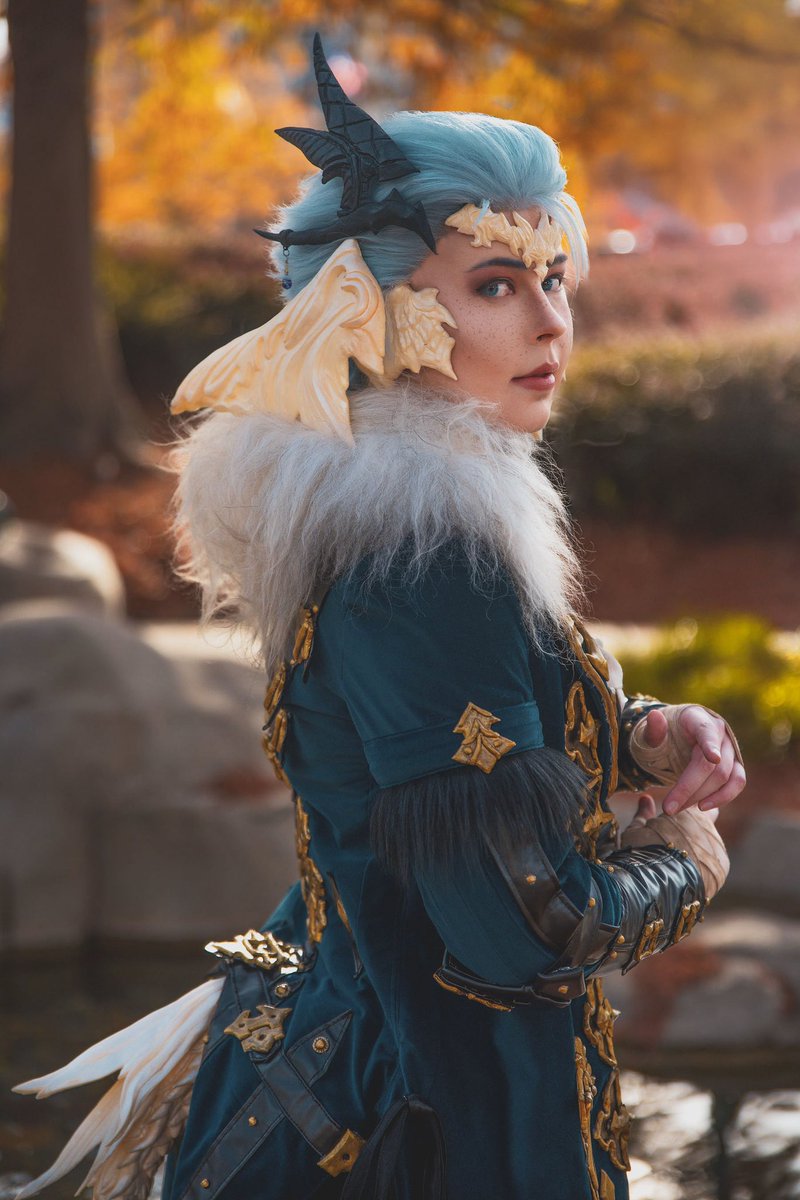 Em Unsundered 🌃 (@emunarum) on Twitter photo Aeneas invites you to join her in the fight! But really, I can't stop looking at this photo. I've never loved a cosplay more.
Aeneas: <a href="/EmUnArum/">Em 🌃</a>
Wig: vickiebane (IG)
Horns/Tail: <a href="/Turtle_Smithy/">Turtle Smithy</a>
Photo: final_egirl (IG)
#FFXIVcosplay <a href="/FF_XIV_EN/">FINAL FANTASY XIV</a> #FinalFantasyXIV Aeneas invites you to join her in the fight! But really, I can't stop looking at this photo. I've never loved a cosplay more.
Aeneas: <a href="/EmUnArum/">Em 🌃</a>
Wig: vickiebane (IG)
Horns/Tail: <a href="/Turtle_Smithy/">Turtle Smithy</a>
Photo: final_egirl (IG)
#FFXIVcosplay <a href="/FF_XIV_EN/">FINAL FANTASY XIV</a> #FinalFantasyXIV