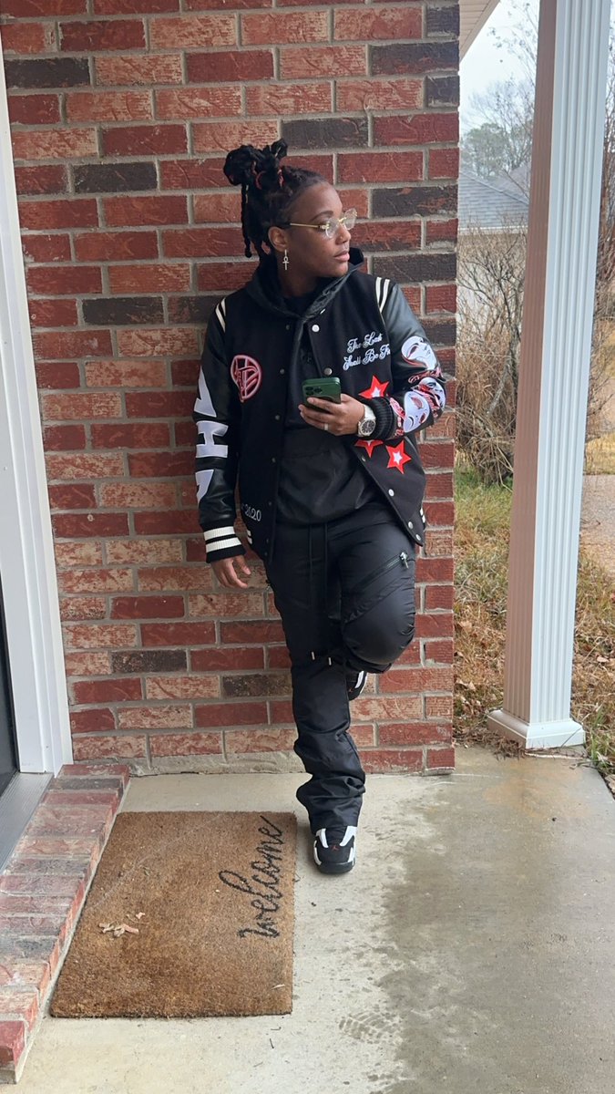 Tee_Y_DaCage's tweet photo. I Sacrificed The Old Me To Become The New Me🙏🏾 #explore #clothingbrand #zyzz #lettermanjackets https://t.co/LRx7BQc06C